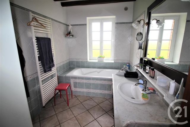 Afficher la photo en grand maison à vendre - 7 pièces - 218.0 m2 - VALMONT - 76 - HAUTE-NORMANDIE - Century 21 Accore