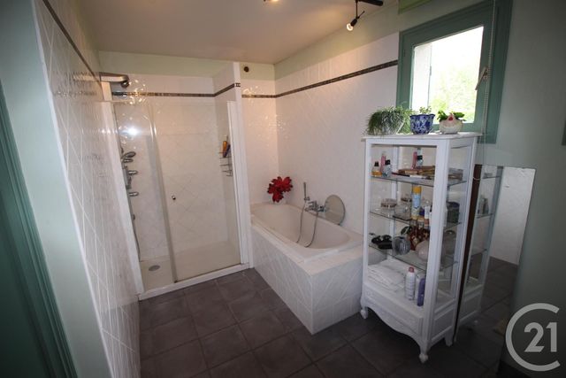 maison à vendre - 6 pièces - 194.6 m2 - VALMONT - 76 - HAUTE-NORMANDIE - Century 21 Accore