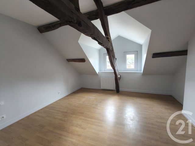 Appartement F3 à louer - 3 pièces - 73.0 m2 - VALMONT - 76 - HAUTE-NORMANDIE - Century 21 Accore