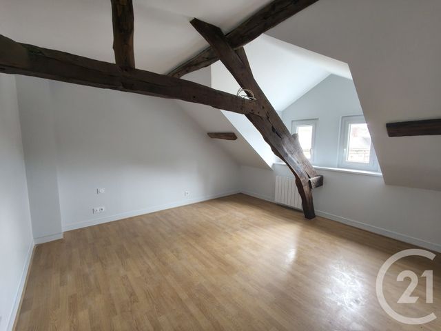 Appartement F3 à louer - 3 pièces - 73.0 m2 - VALMONT - 76 - HAUTE-NORMANDIE - Century 21 Accore