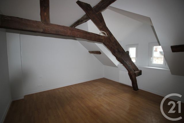 Appartement F3 à louer - 3 pièces - 73.0 m2 - VALMONT - 76 - HAUTE-NORMANDIE - Century 21 Accore