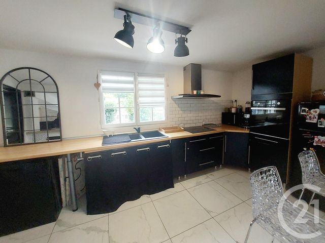 maison à vendre - 5 pièces - 102.75 m2 - DAUBEUF SERVILLE - 76 - HAUTE-NORMANDIE - Century 21 Accore