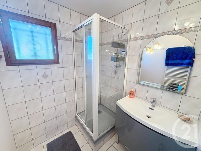 maison à vendre - 6 pièces - 138.5 m2 - DAUBEUF SERVILLE - 76 - HAUTE-NORMANDIE - Century 21 Accore