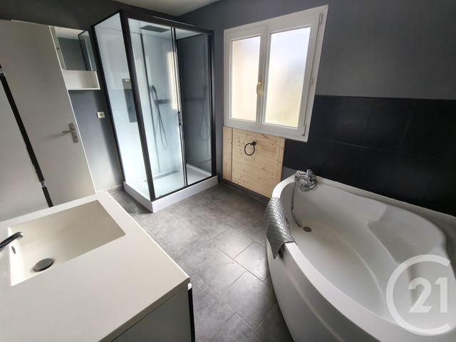 maison à louer - 5 pièces - 116.47 m2 - THEROULDEVILLE - 76 - HAUTE-NORMANDIE - Century 21 Accore