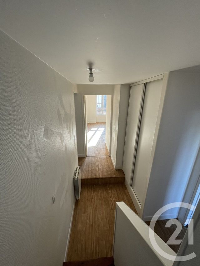 maison à louer - 5 pièces - 83.0 m2 - VALMONT - 76 - HAUTE-NORMANDIE - Century 21 Accore