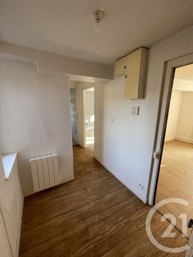 maison à louer - 5 pièces - 83.0 m2 - VALMONT - 76 - HAUTE-NORMANDIE - Century 21 Accore