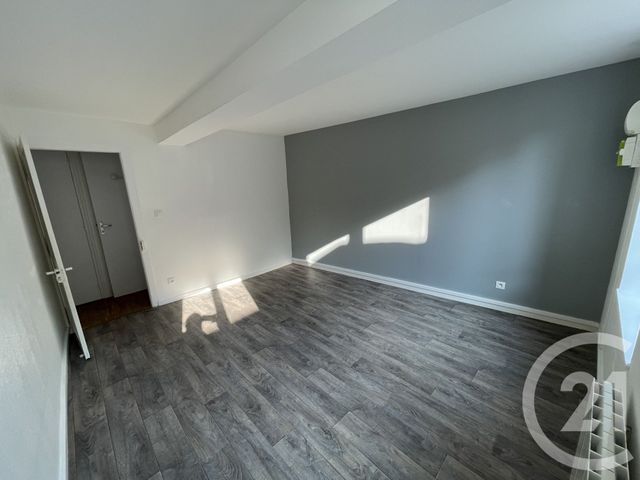 maison à louer - 5 pièces - 83.0 m2 - VALMONT - 76 - HAUTE-NORMANDIE - Century 21 Accore