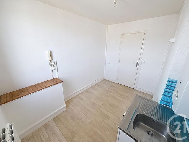 Appartement F3 à vendre - 3 pièces - 49.77 m2 - FECAMP - 76 - HAUTE-NORMANDIE - Century 21 Accore