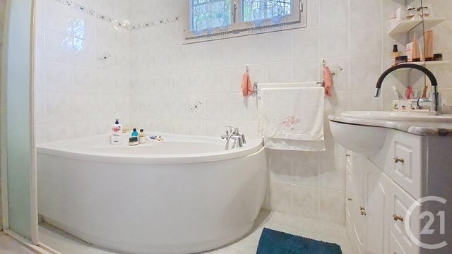 maison à vendre - 6 pièces - 128.0 m2 - VALMONT - 76 - HAUTE-NORMANDIE - Century 21 Accore