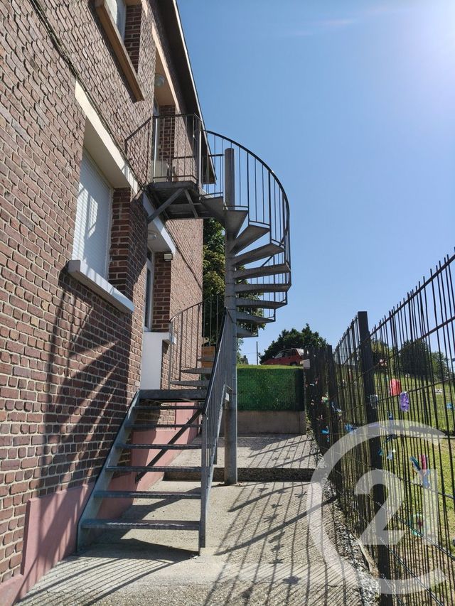Appartement F4 à louer - 4 pièces - 79.74 m2 - VALMONT - 76 - HAUTE-NORMANDIE - Century 21 Accore