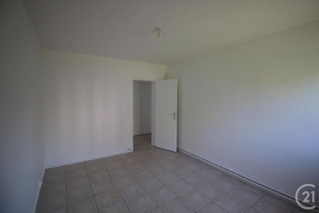 Appartement F4 à louer - 4 pièces - 80.0 m2 - VALMONT - 76 - HAUTE-NORMANDIE - Century 21 Accore