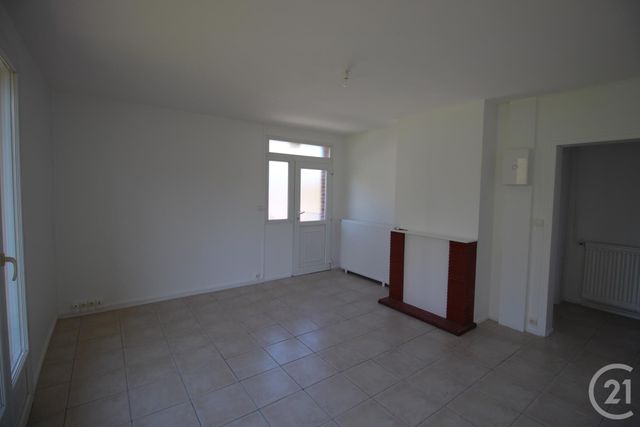 Appartement F4 à louer - 4 pièces - 80.0 m2 - VALMONT - 76 - HAUTE-NORMANDIE - Century 21 Accore