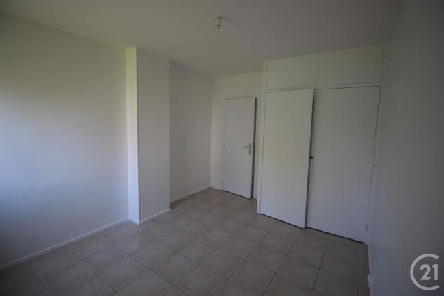 Appartement F4 à louer - 4 pièces - 80.0 m2 - VALMONT - 76 - HAUTE-NORMANDIE - Century 21 Accore
