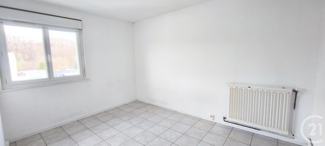 Appartement F4 à louer - 4 pièces - 89.42 m2 - VALMONT - 76 - HAUTE-NORMANDIE - Century 21 Accore