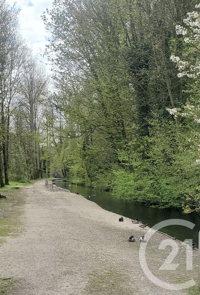 Appartement F2 à louer - 2 pièces - 39.0 m2 - VALMONT - 76 - HAUTE-NORMANDIE - Century 21 Accore