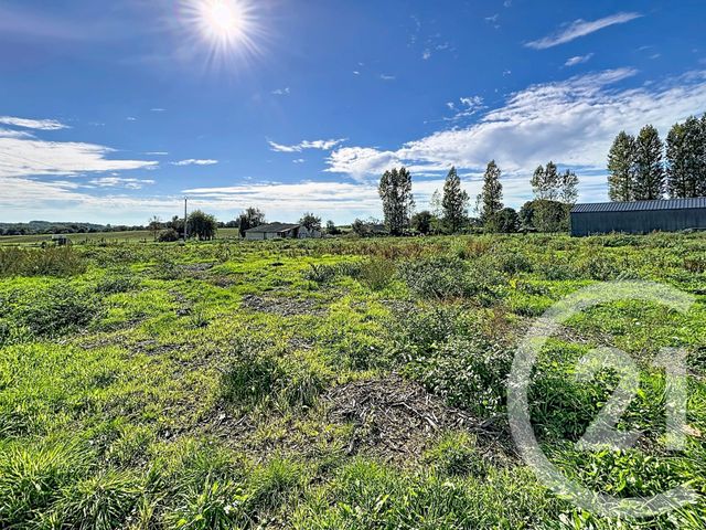 terrain - VALMONT - 76