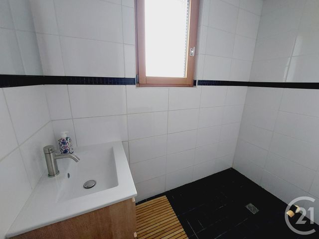 maison à louer - 3 pièces - 59.42 m2 - YPREVILLE BIVILLE - 76 - HAUTE-NORMANDIE - Century 21 Accore